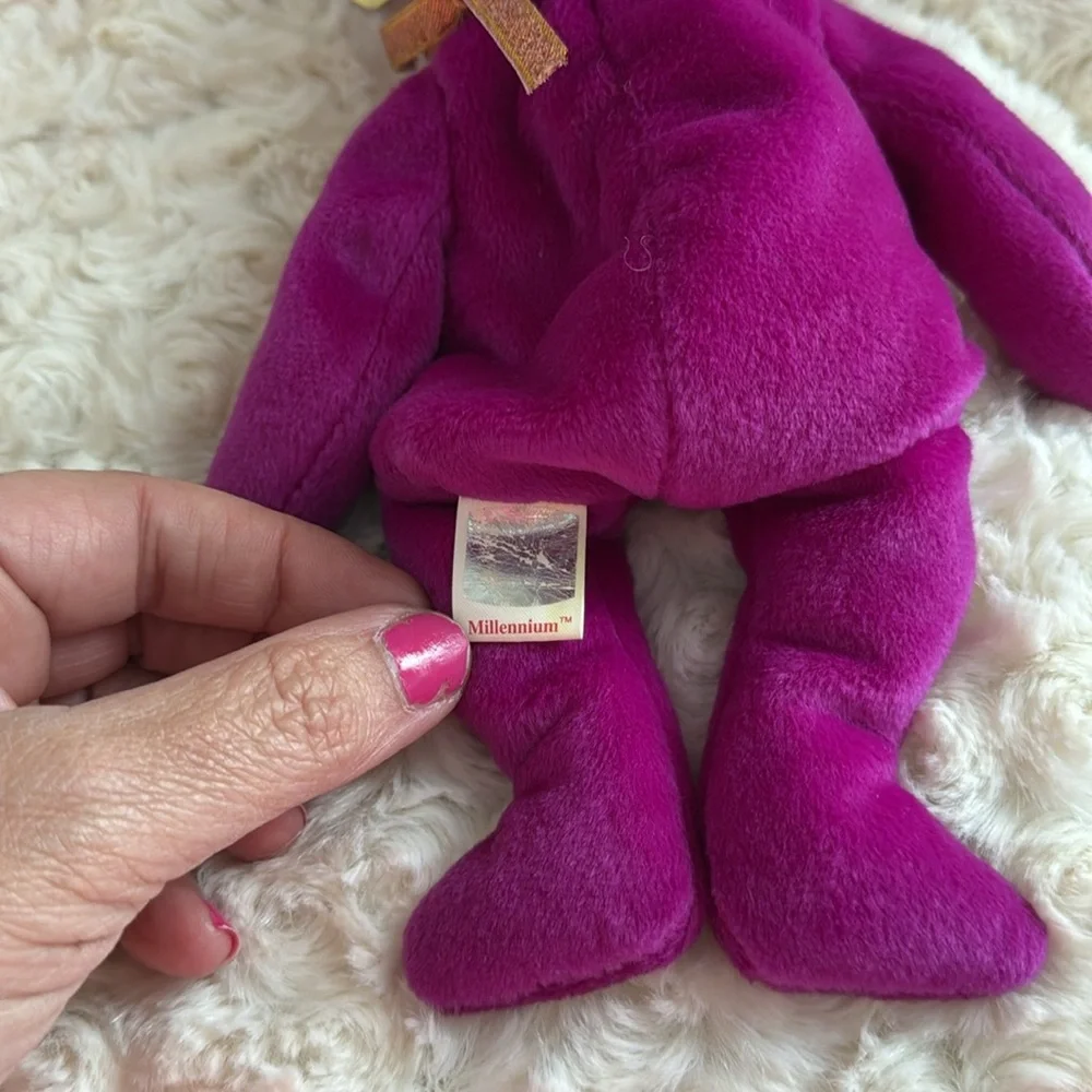 2000 Millennium TY‎ Bear Magenta Limited Edition Beanie Baby